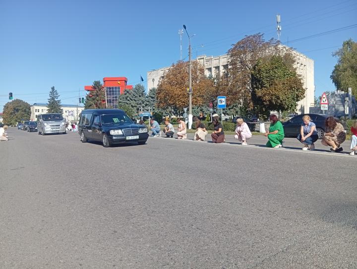 Кагарлик проводжає Героя в останню путь