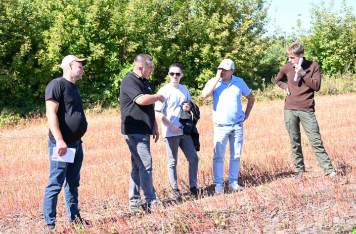 Семінар для аграріїв з вирощування цукрових буряків на базі ФГ \
