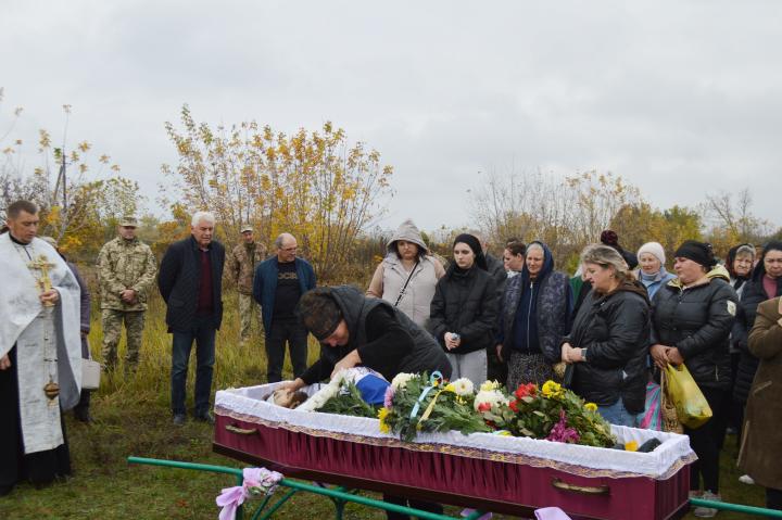 Похорон ветерана і волонтера Євгенія Аніщенка