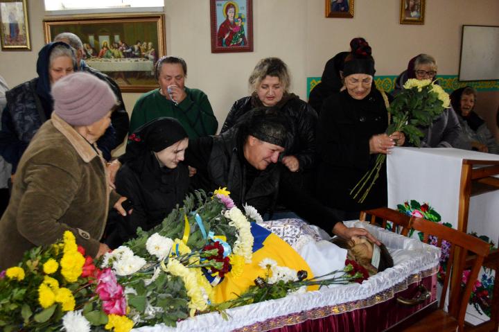 Похорон ветерана і волонтера Євгенія Аніщенка