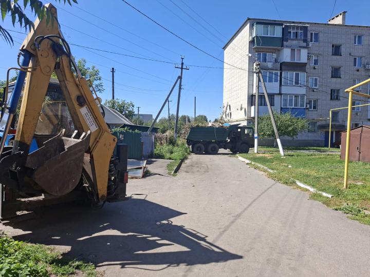 Прибирання негабаритного сміття
