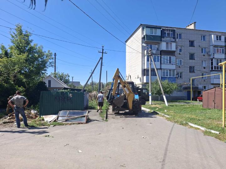 Прибирання негабаритного сміття