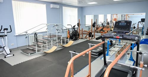 Нові силові тренажери та спортивне обладнання в Реабілітаційному центрі Кагарлицької лікарні