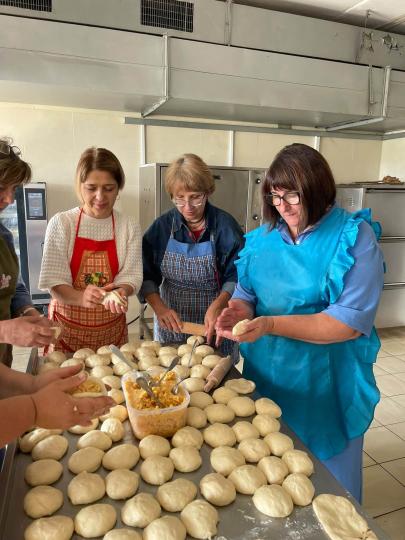 Смаколики для наших Захисників