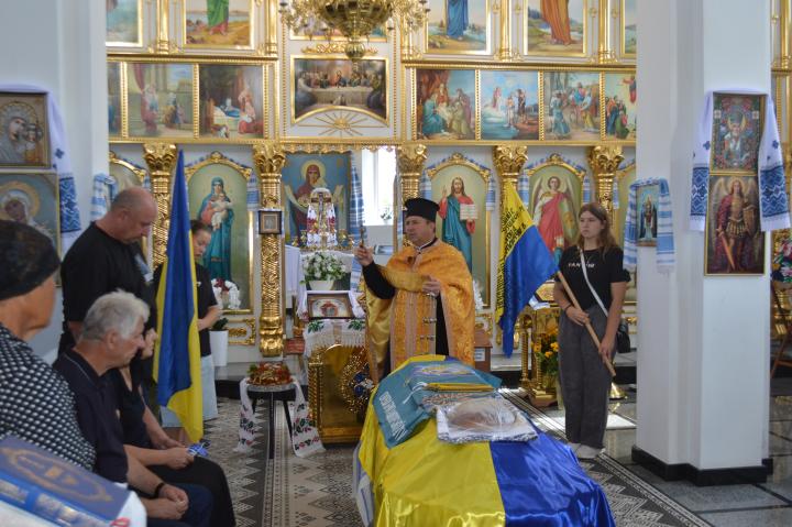 Похорон воїна Сергія Глобенка