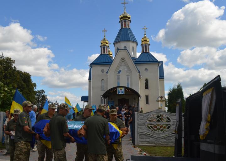 Похорон воїна Сергія Глобенка