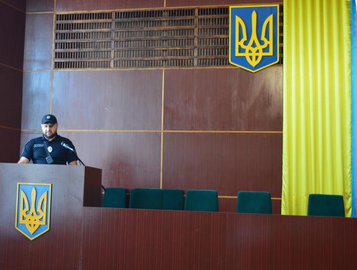 Звітує поліцейський офіцер громади