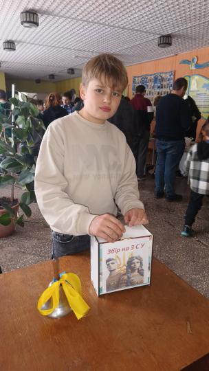 Благодійний ярмарок у Буртівській гімназії