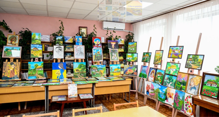 Виставка робіт вихованців Школи мистецтв
